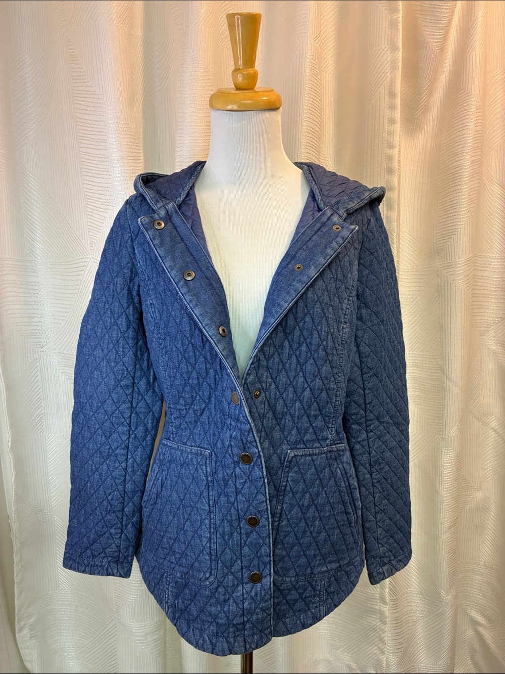 Isaac Mizrahi Quilted Hooded Jacket - Denim Blue